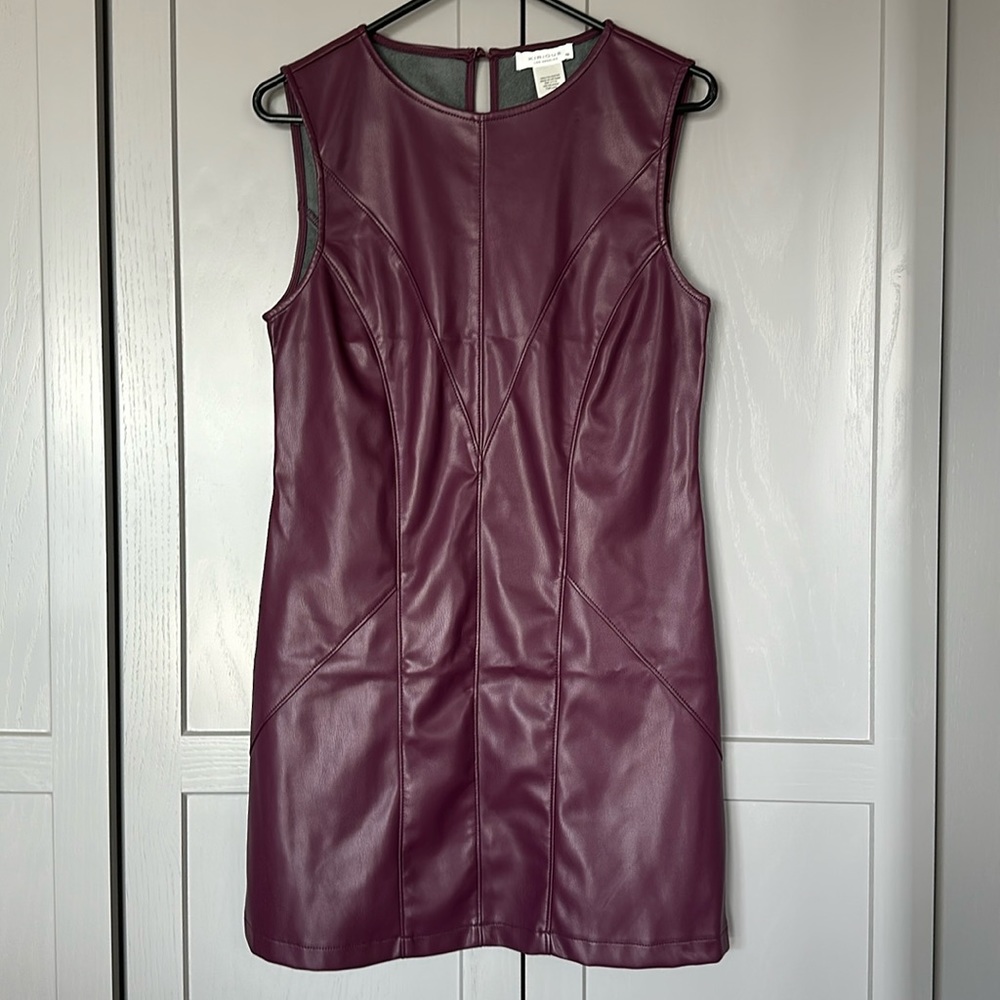 New leather mini dress - Picture 3 of 5